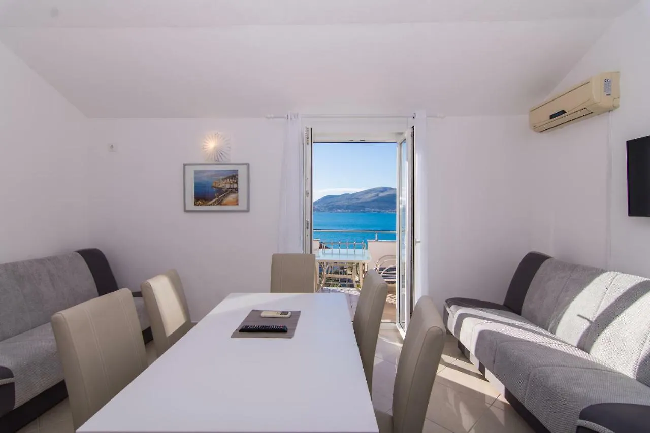 Apartment Aba Trogir